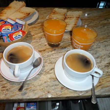 Hostal Coruna Astorga Extérieur photo