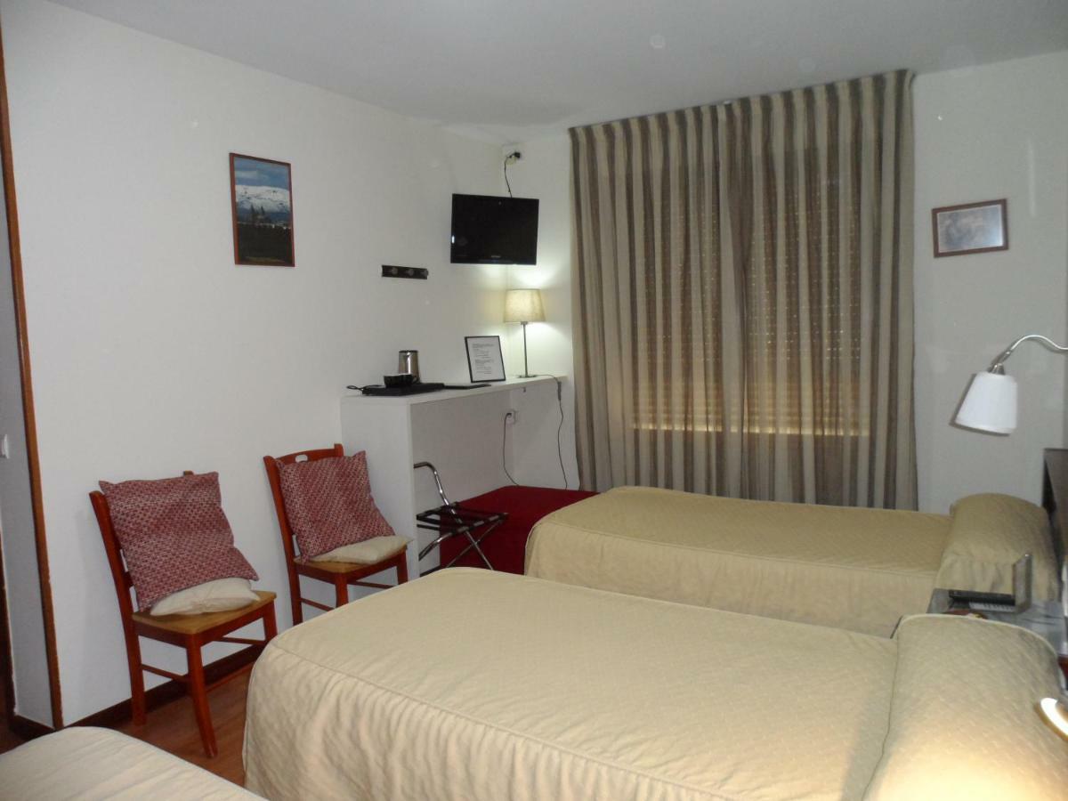Hostal Coruna Astorga Extérieur photo
